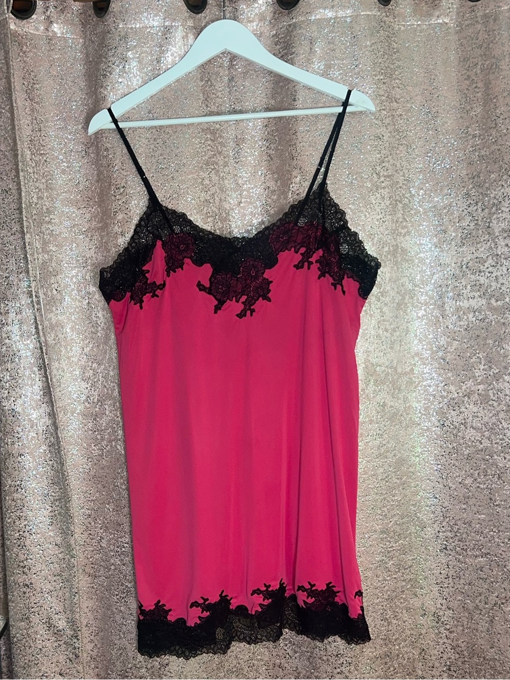 Natori Pink Chemise With Black Lace - Picture 5 of 5